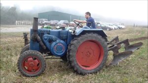 cuando-llegaron-los-tractores-a-espana